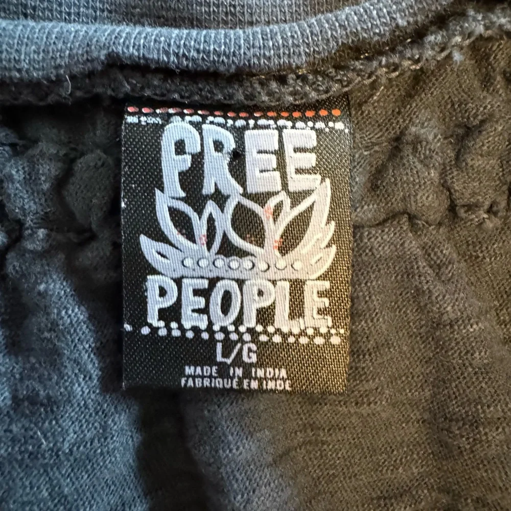 Free People Tank Top Gray with Paint splatter design braided accents Size Large - Picture 2 of 5